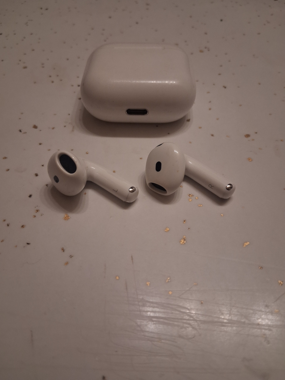 Apple Airpods 4 - Picture 2 of 6